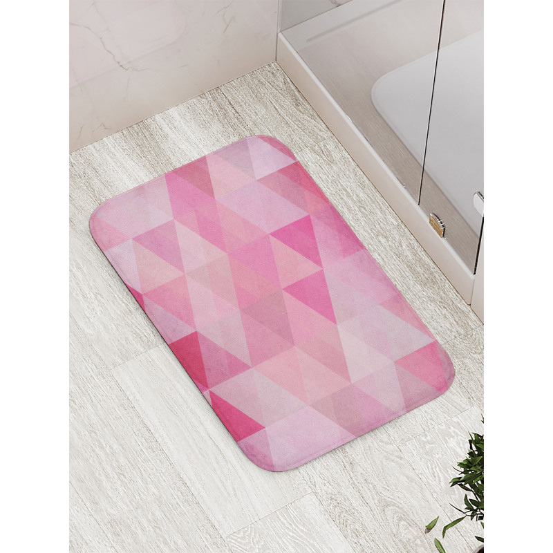 Abstract Vintage Triangles Bath Mat
