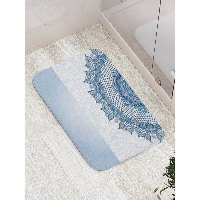 Lace Details Bath Mat