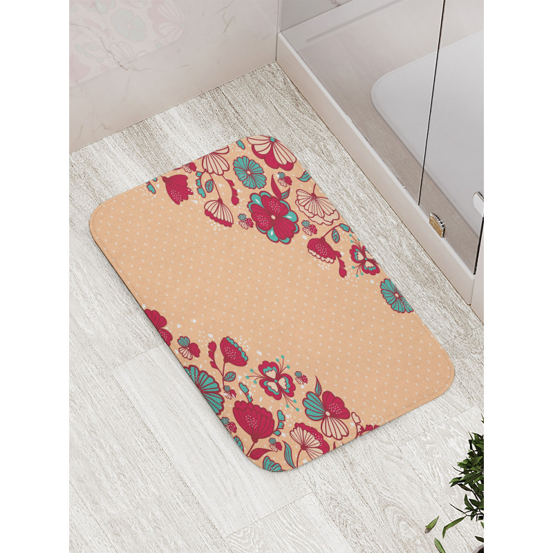 Nostalgic Polka Dots Bath Mat