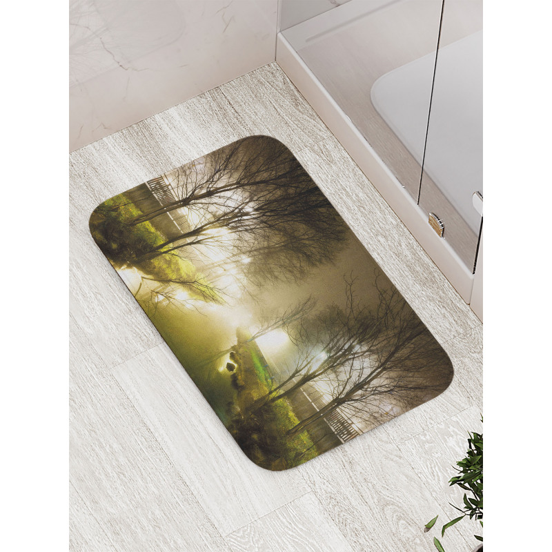 Water Channel Foggy City Bath Mat