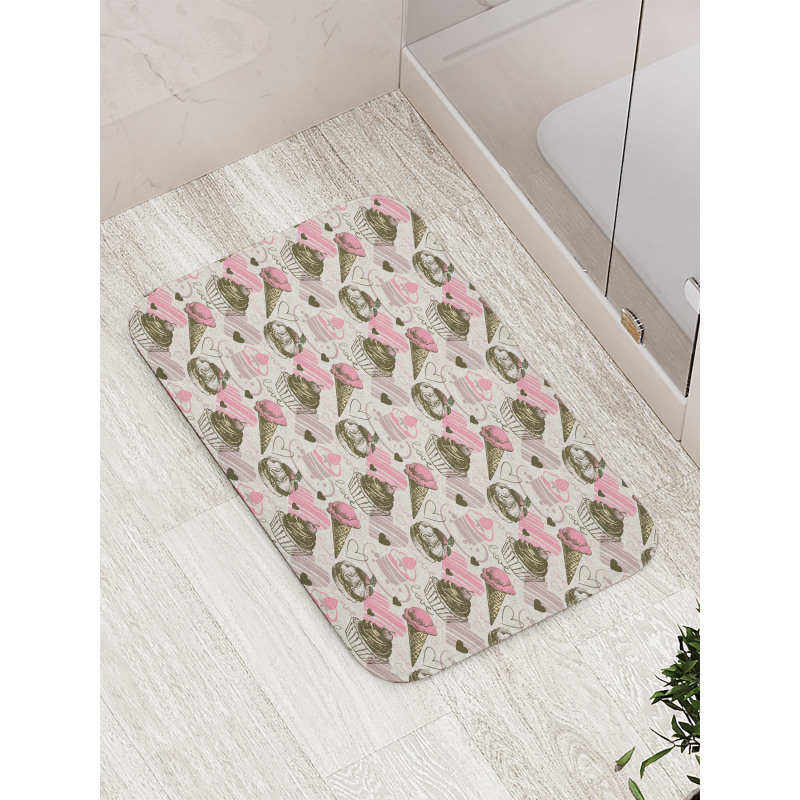 Grunge Cupcakes Bath Mat