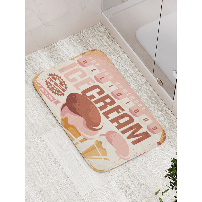 Retro Pop Art Bath Mat