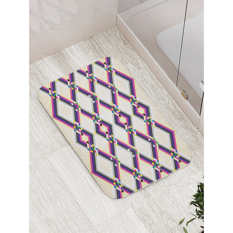 Diamond Linked Bath Mat