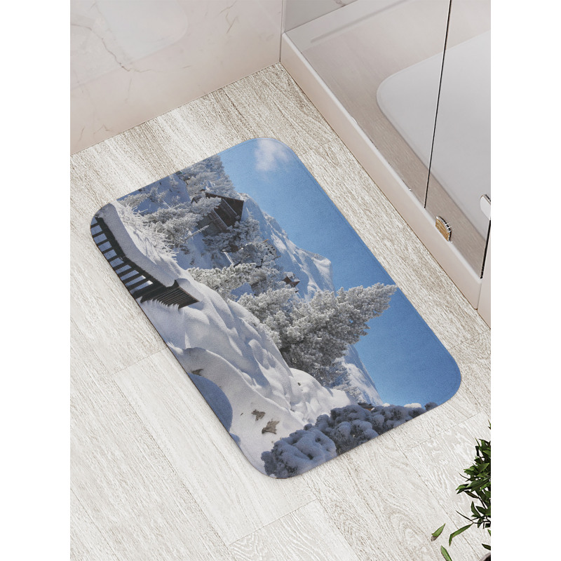 Winter Season in North Bath Mat