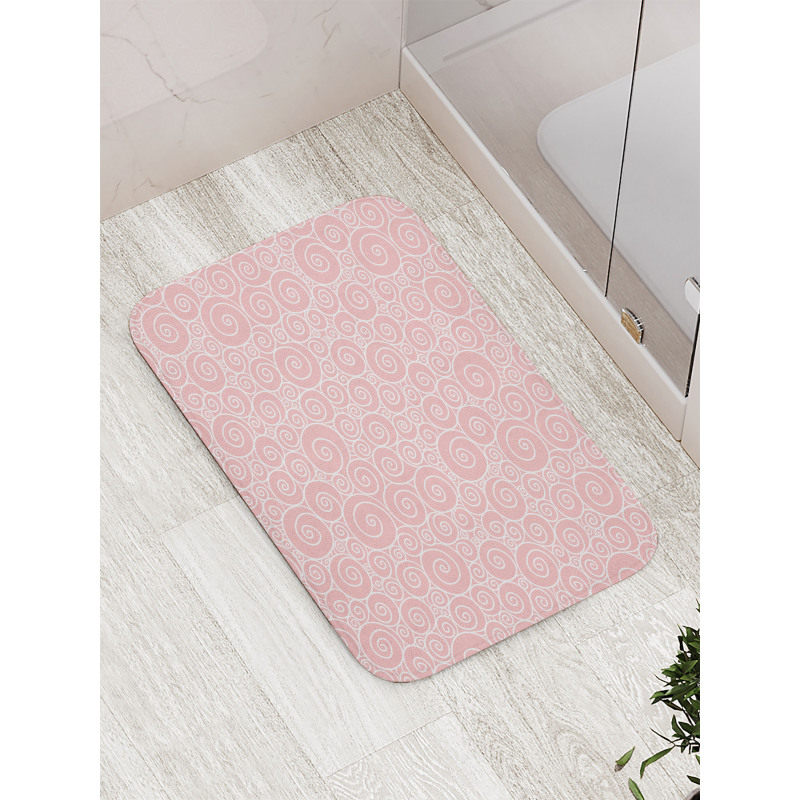 Simplistic Whirlpool Bath Mat