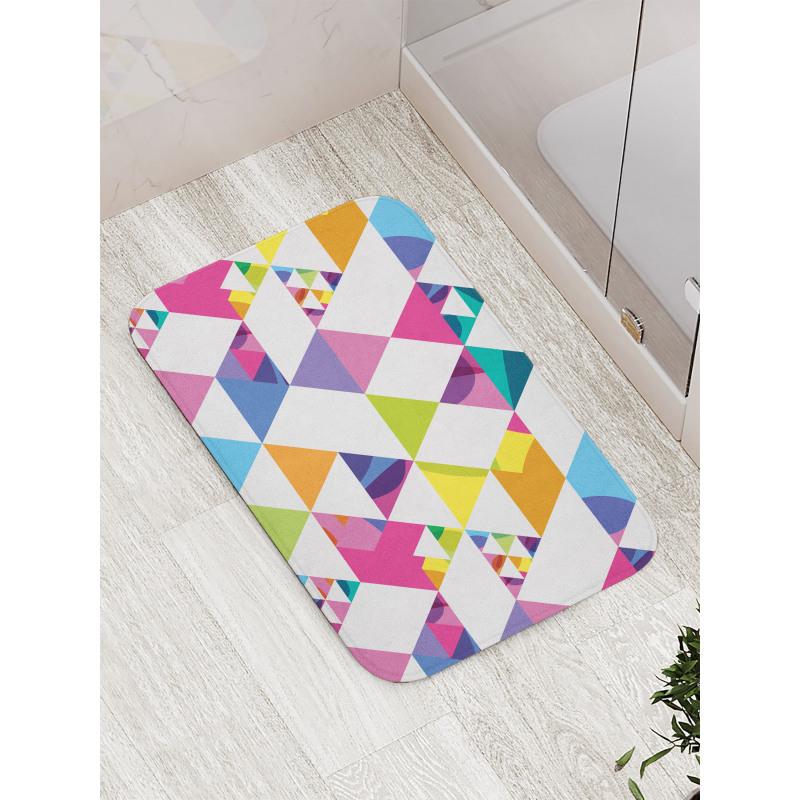 Rhombus and Triangles Bath Mat