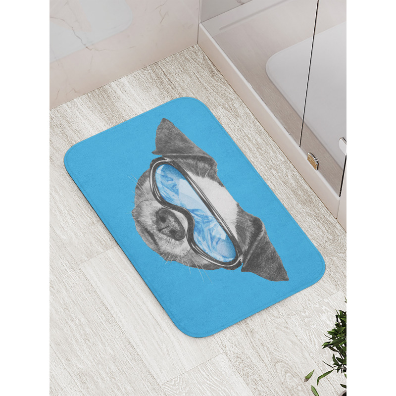 Skiing Cool Doggie Bath Mat