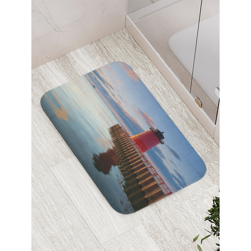 Calm Milwaukee Lighthouse Bath Mat