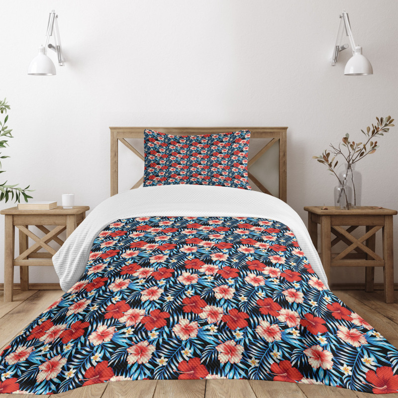 Hibiscus Plumeria Bedspread Set