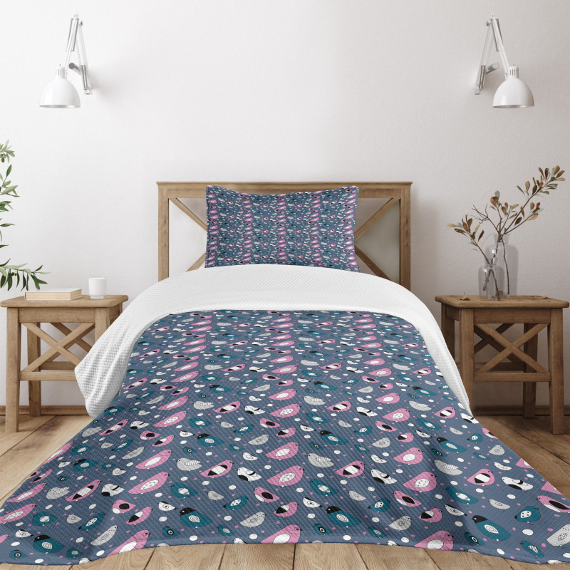 Avian Animals Polka Dots Bedspread Set