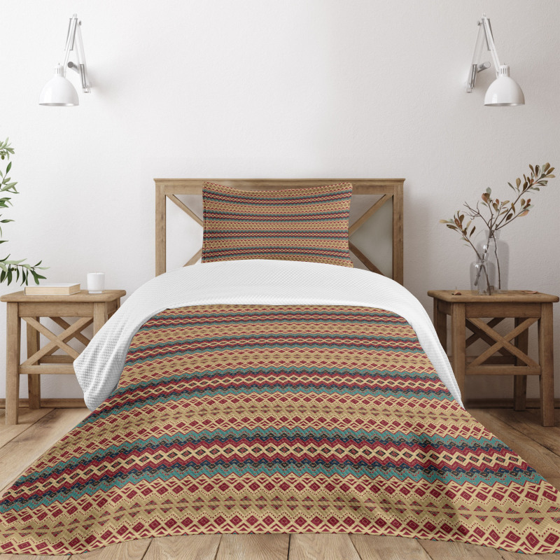 Aztec Line Pattern Bedspread Set