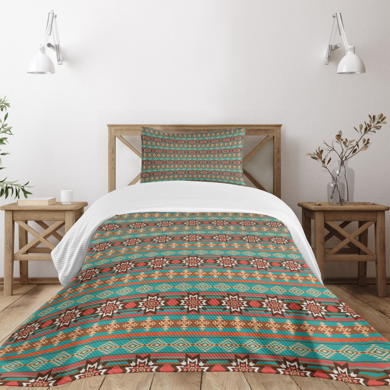 Sign Motif Bedspread Set