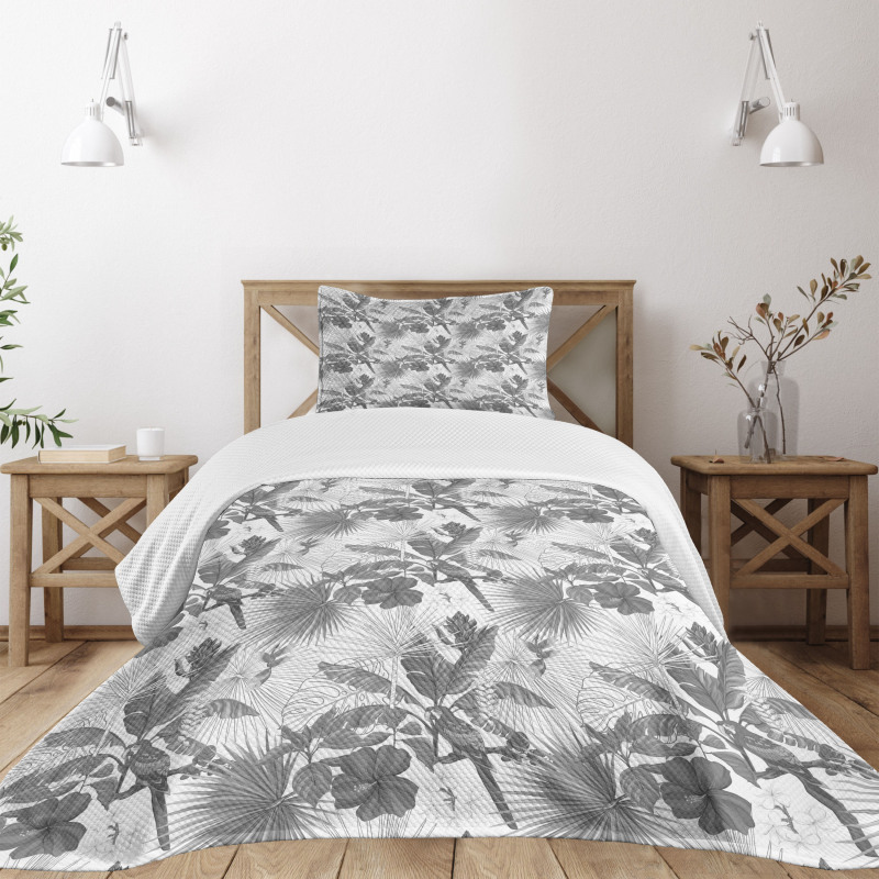 Monochrome Exotic Parrot Bedspread Set