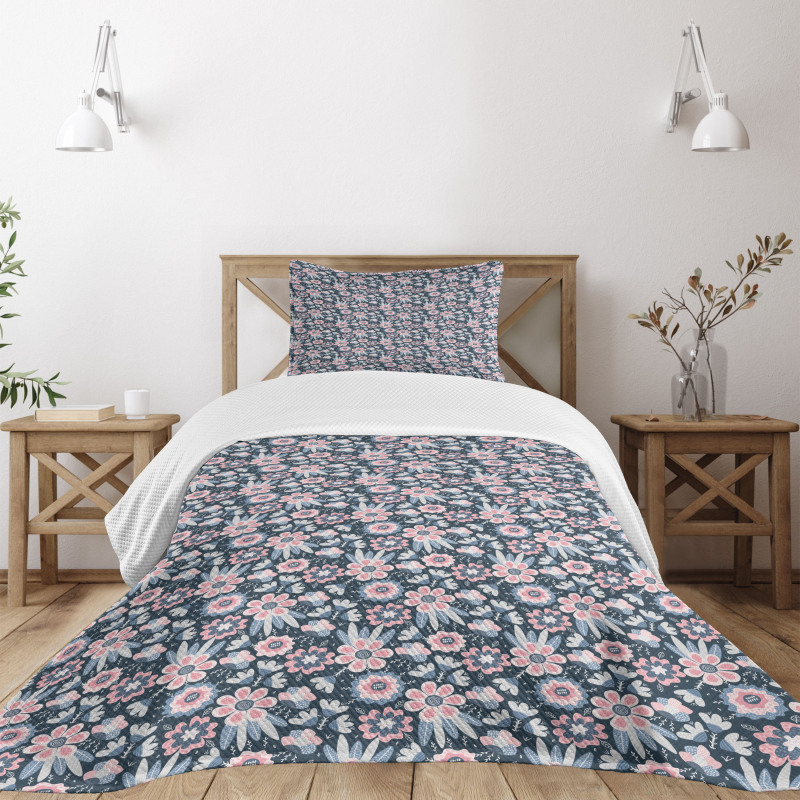 Garden Scene in Pastel Tones Bedspread Set