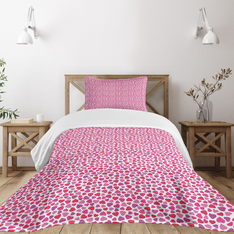 Simple Love Hearts Bedspread Set