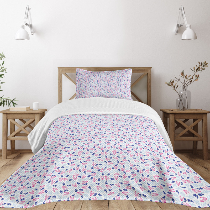 Creative Leaf and Petal Bedspread Set