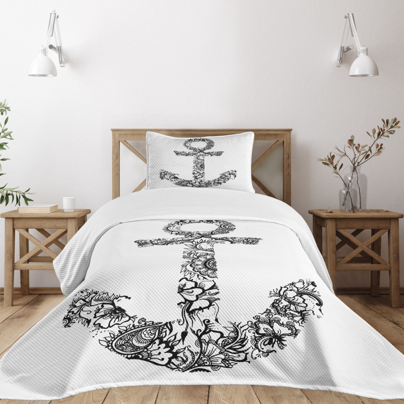 Anchor Shape Flower Bedspread Set
