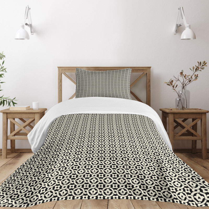 Simple Traditional Floral Bedspread Set