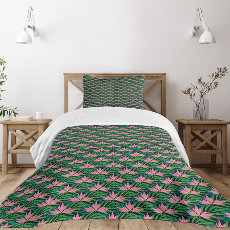 Tropical Monstera Flowers Bedspread Set