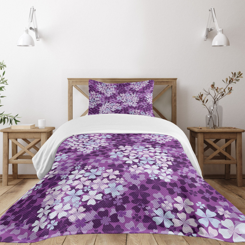 Hydrangea Lilacs Field Bedspread Set