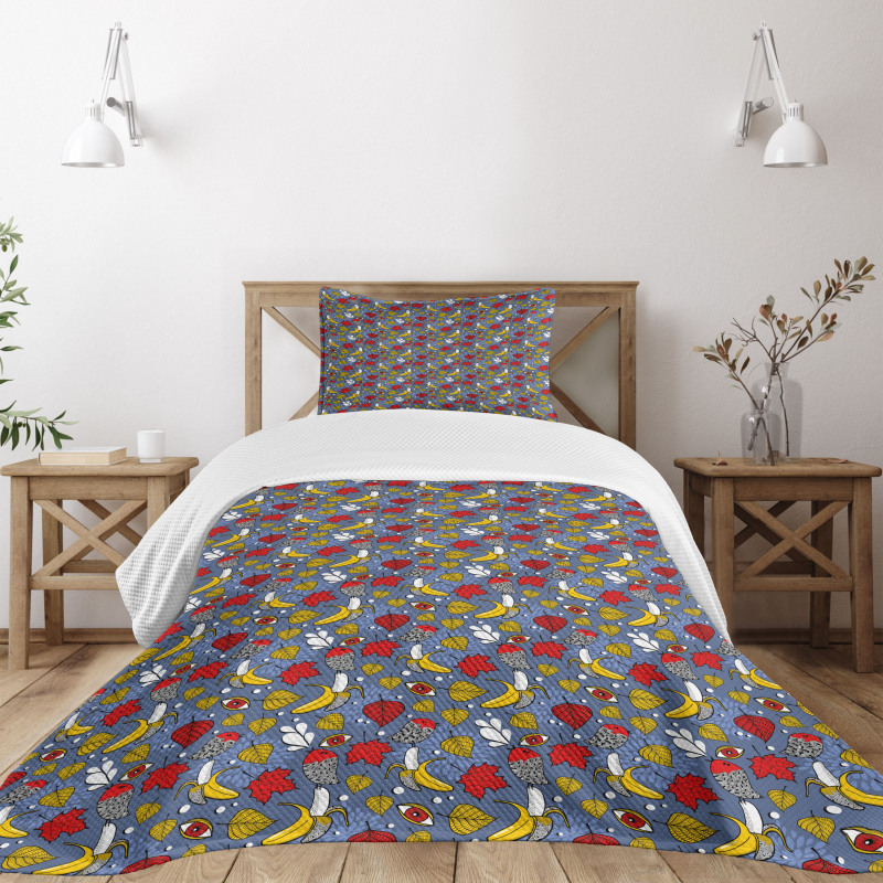 Leaf Banana Eye and Avian Bedspread Set