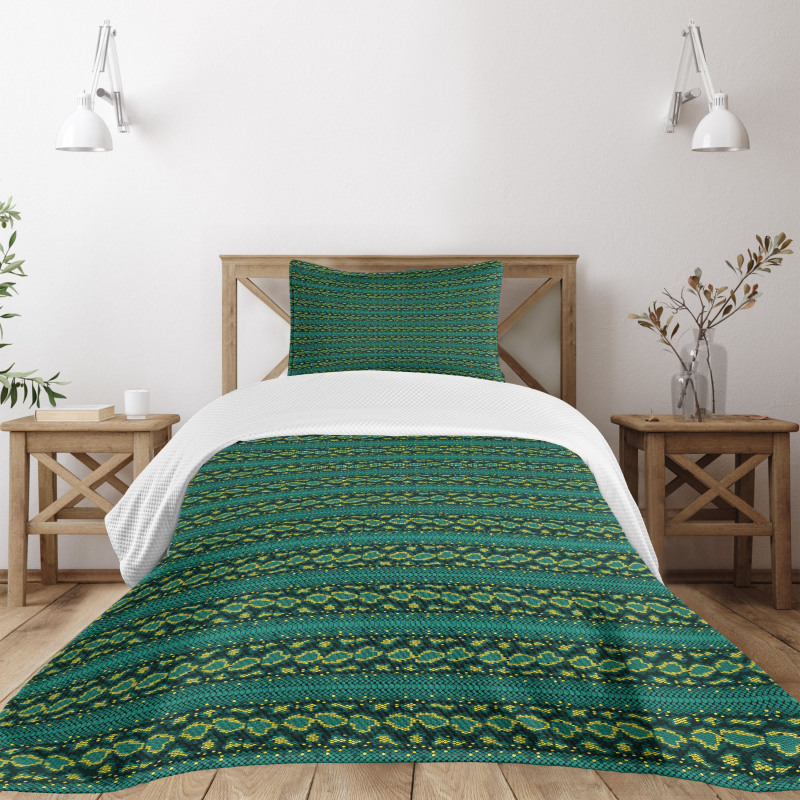 Horizontal Wild Bedspread Set