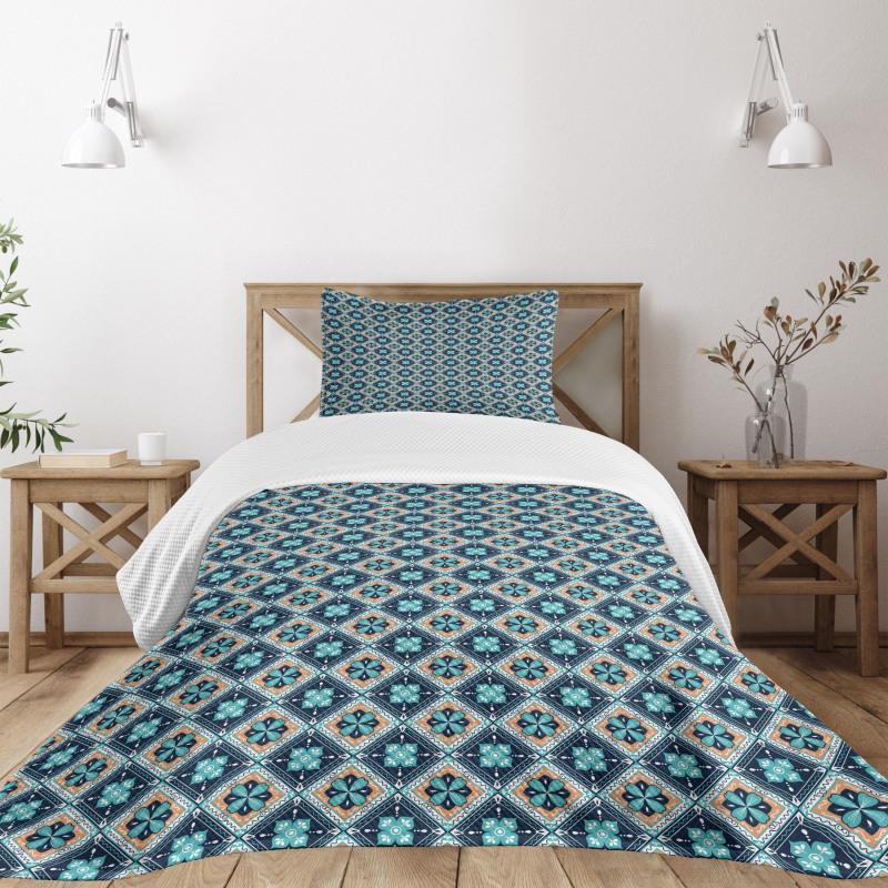 Flower Motif Squares Bedspread Set