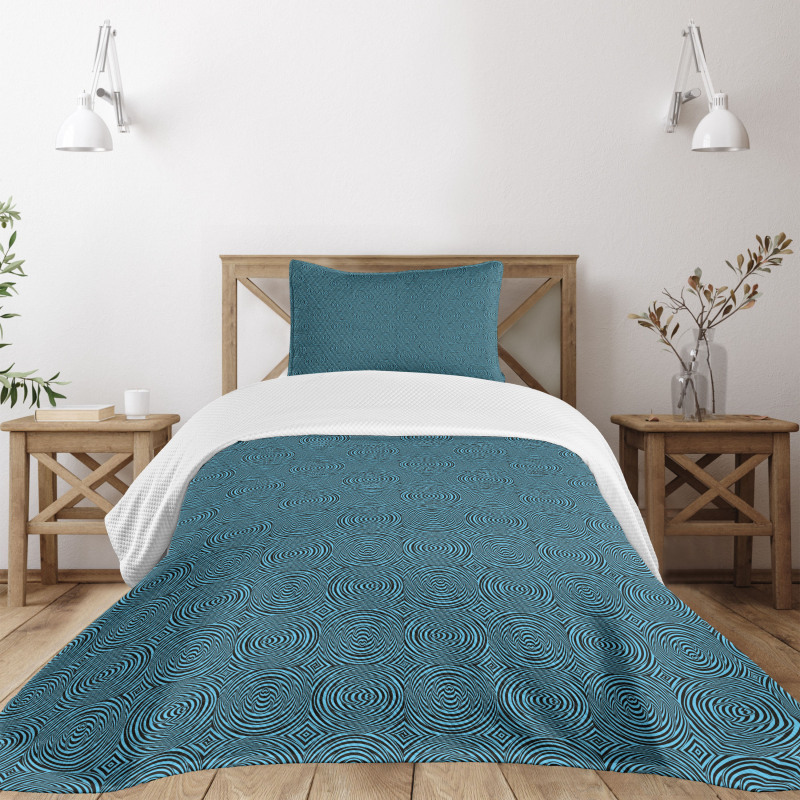 Circular Motif Art Bedspread Set