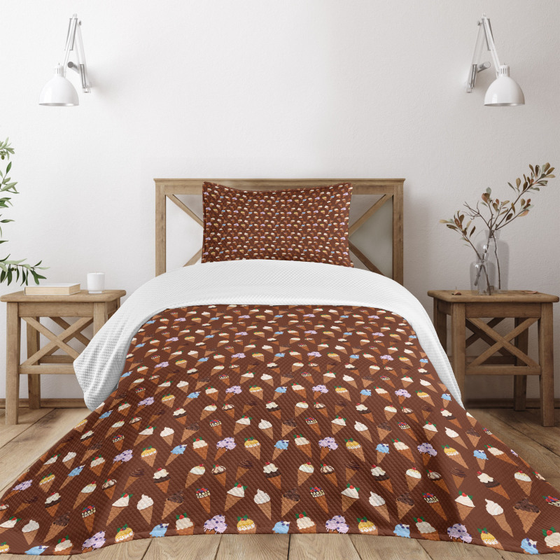 Delicious Scoops on Cones Bedspread Set