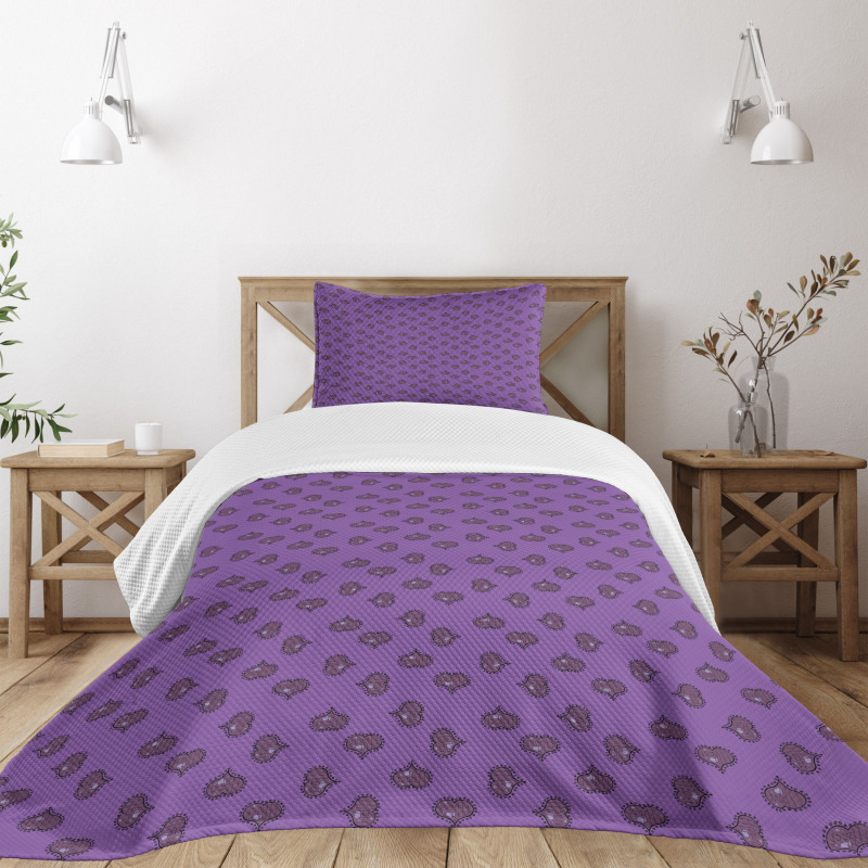 Doodle Hearts with Stripes Bedspread Set