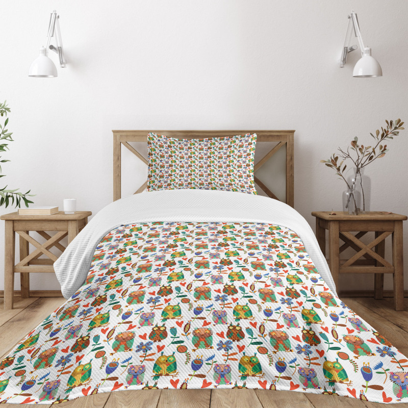 Cheerful Birds Flowers Bedspread Set