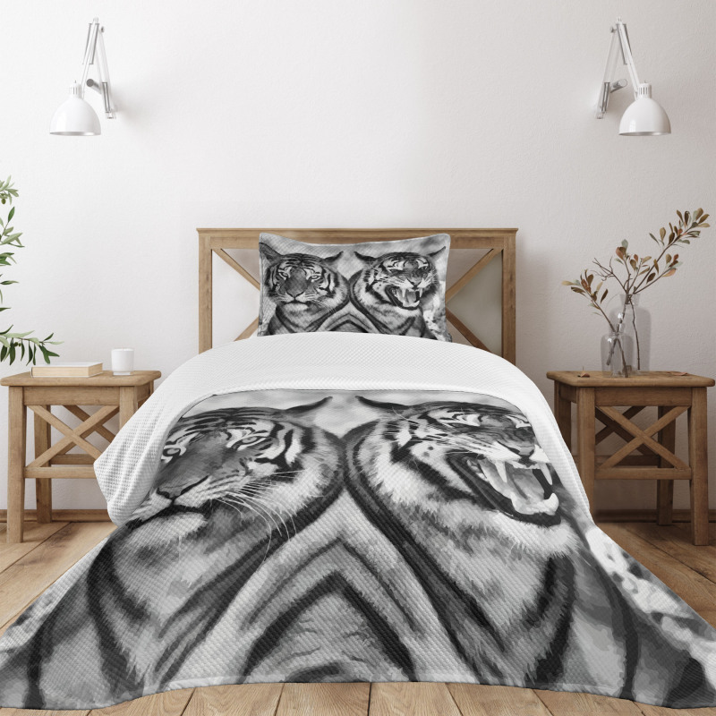 Aggressive Wild Tiger Bedspread Set