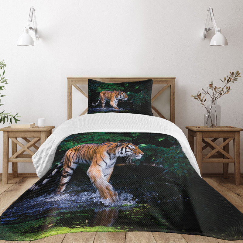 Wild Jungle Tiger Tree Bedspread Set