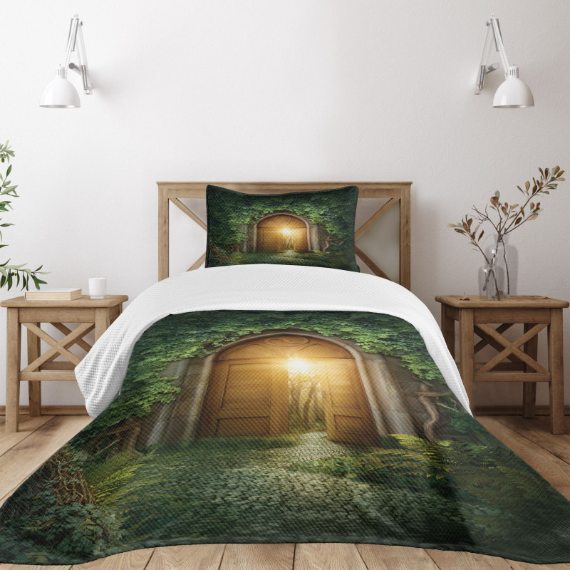 Mystic Vivid Sun Beams Bedspread Set