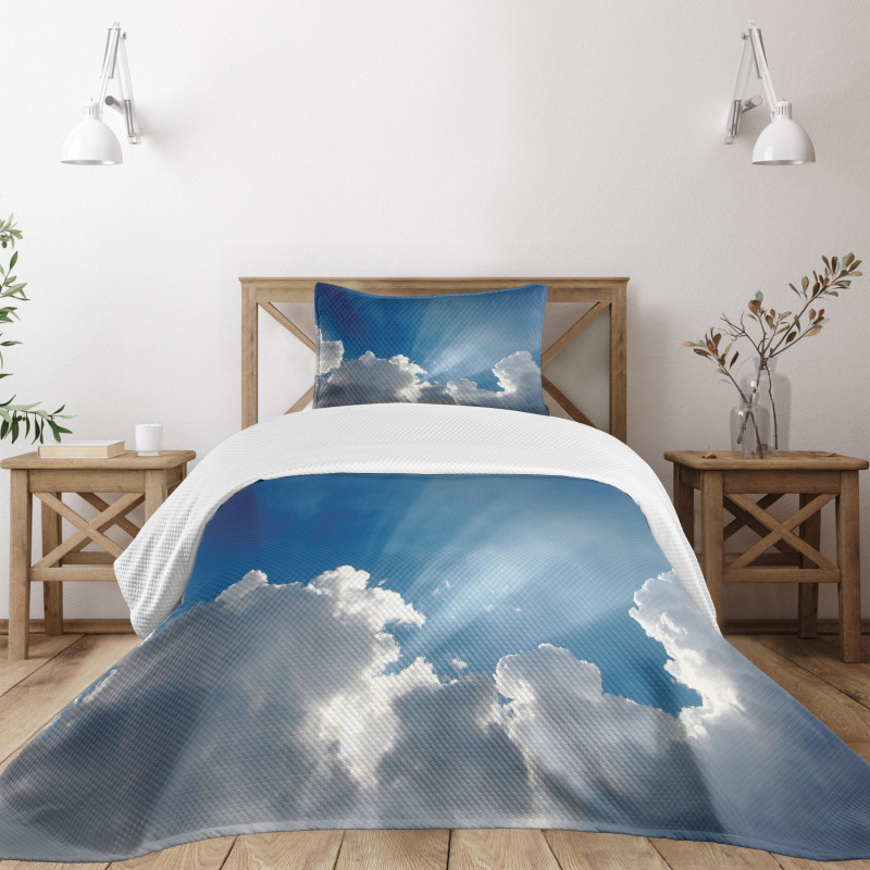 Sky Clouds Sun Rays Bedspread Set