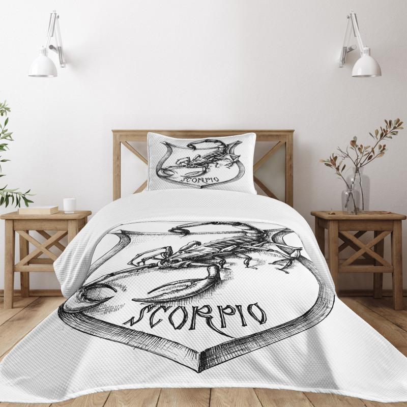 Black and White Scorpio Bedspread Set