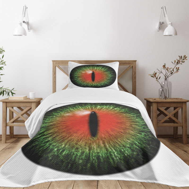 Exotic Cat Eye Egypt Bedspread Set