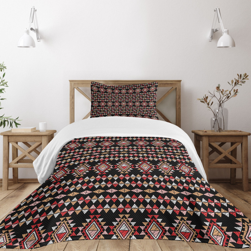 Folk Art Triangles Patchwork Bedspread Set