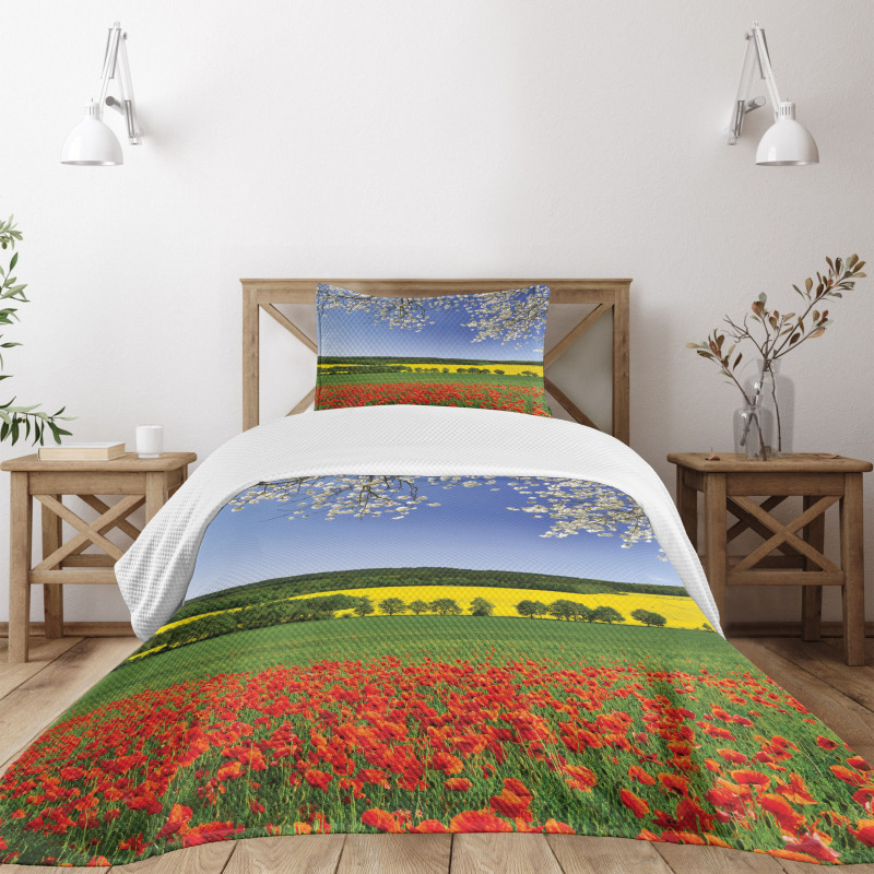 Poppy Field Landscape Bedspread Set