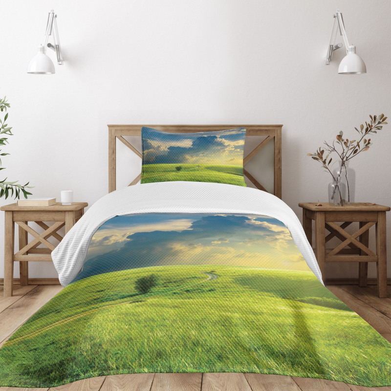 Summer Spring Rural Bedspread Set