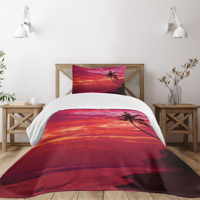 Tropical Island Beach Palms Bedspread Set