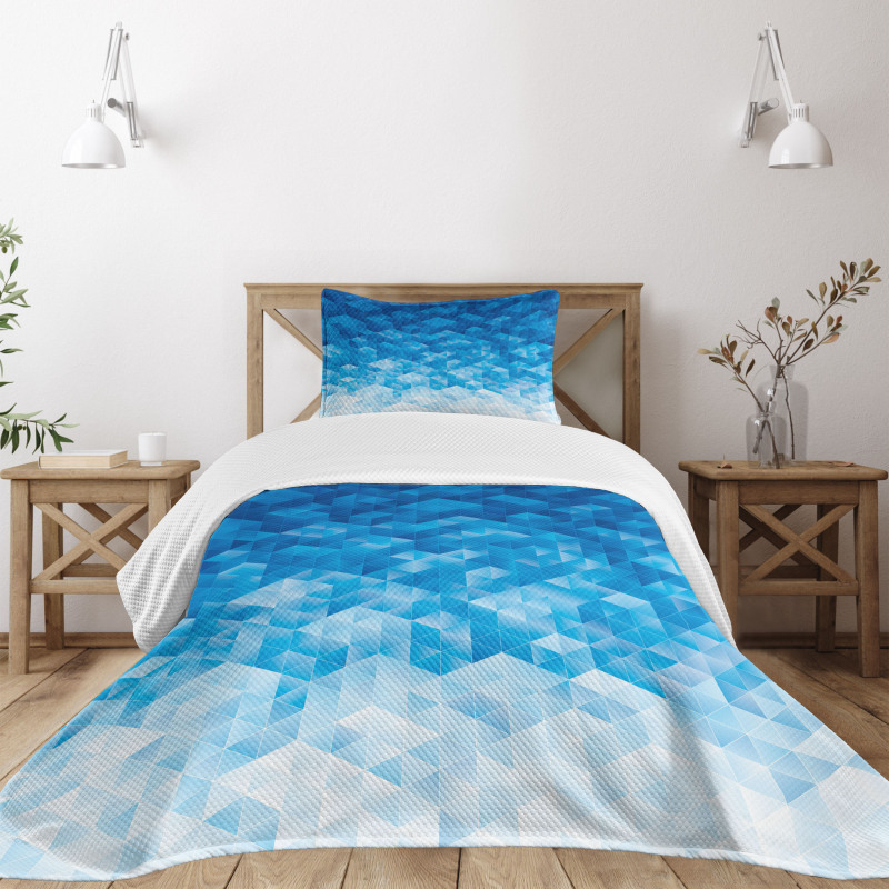 Mosaic Triangle Graphic Bedspread Set