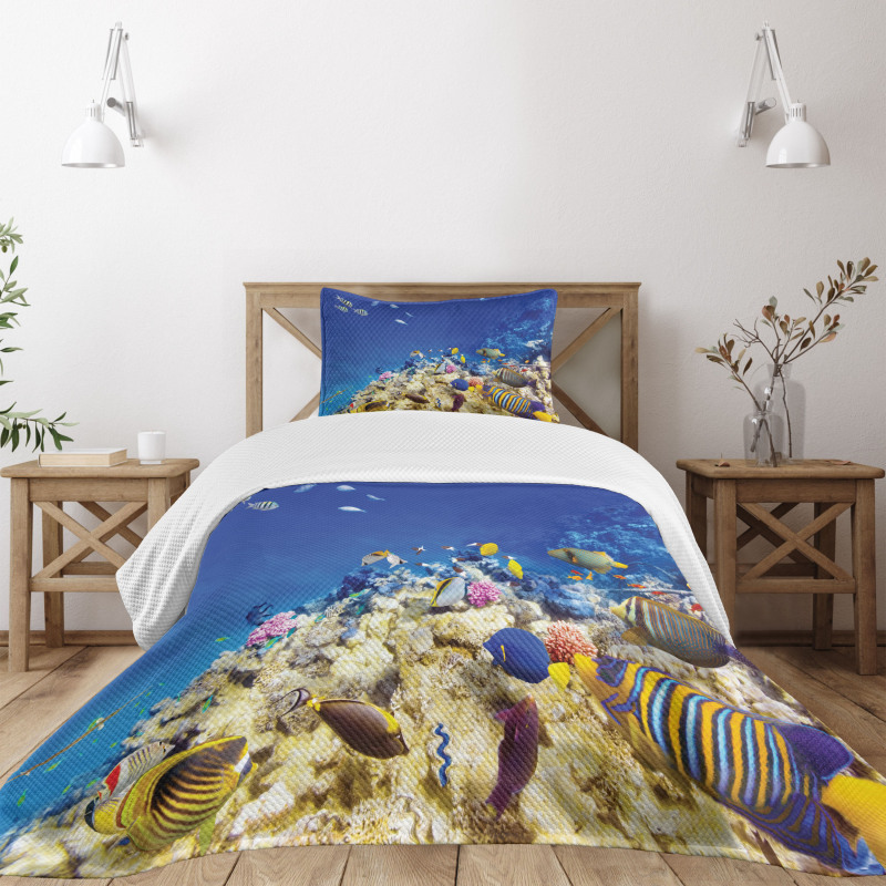Caribbean Seascape Bedspread Set
