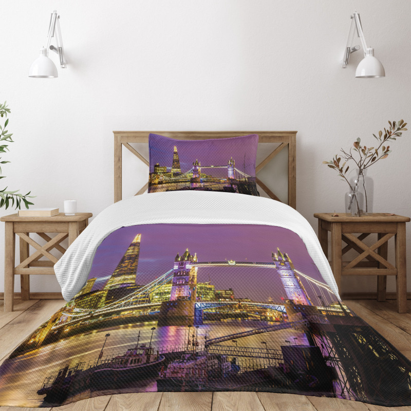 Tower Bridge in London Bedspread Set