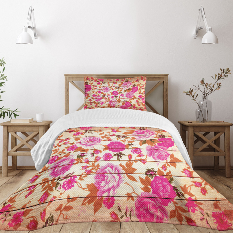 Roses on Wood Backdrop Bedspread Set