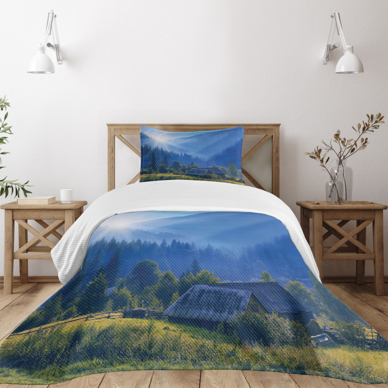 Mountain Village Ukraine Bedspread Set