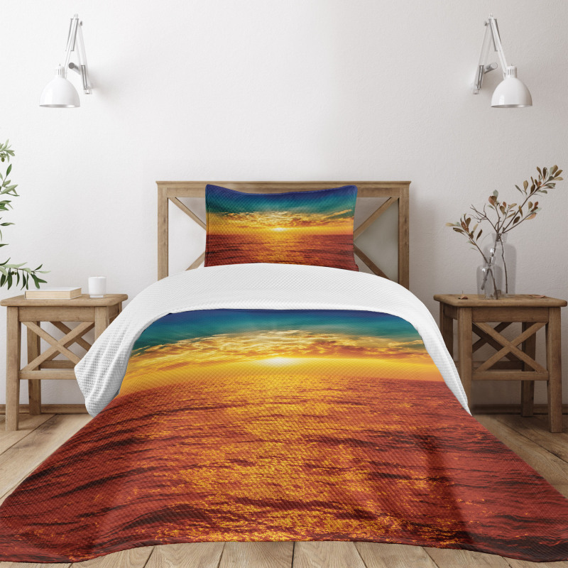 Sunset Seaside Clouds Bedspread Set