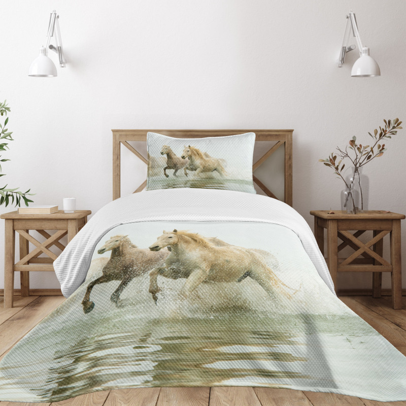 Camargue Horses in Water Bedspread Set