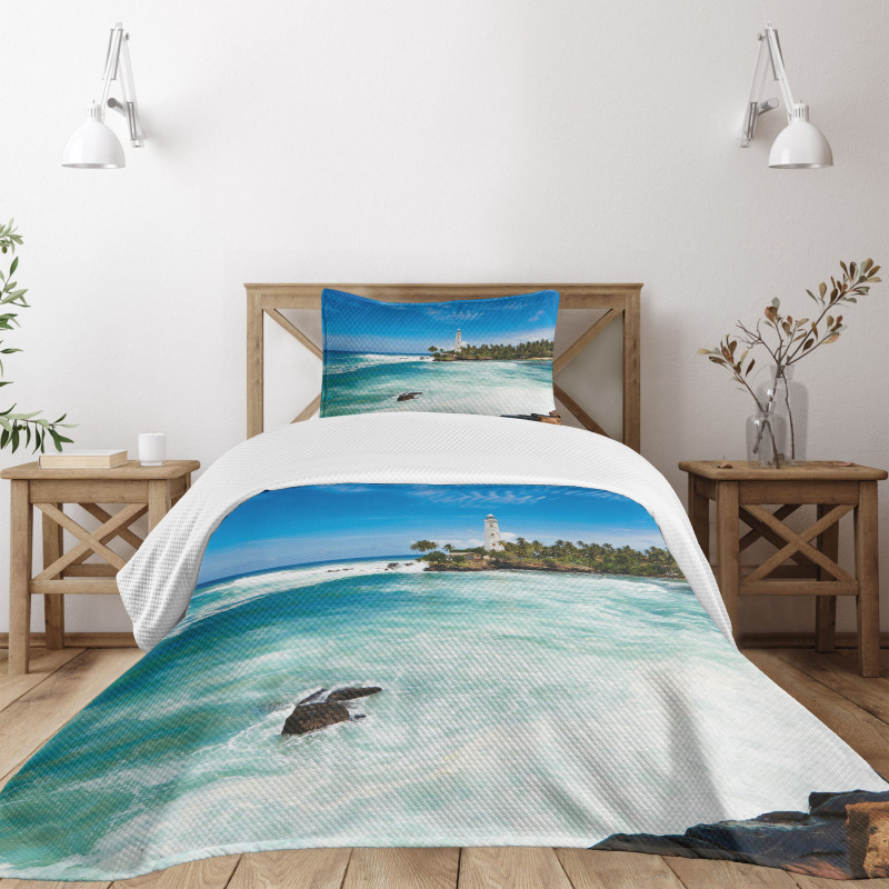 Palms Beach Seaside Bedspread Set