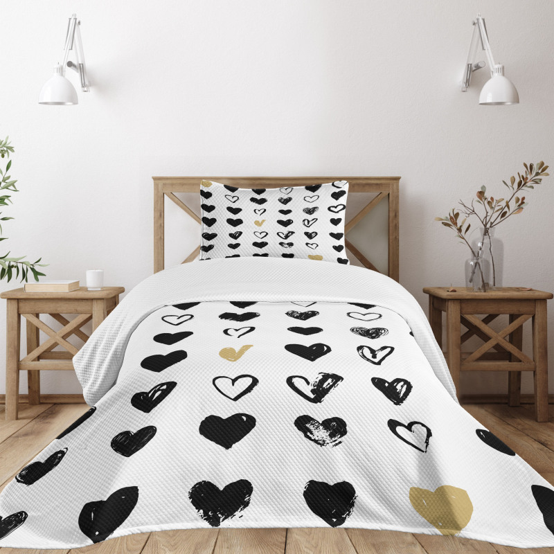 Small Heart Hipster Bedspread Set